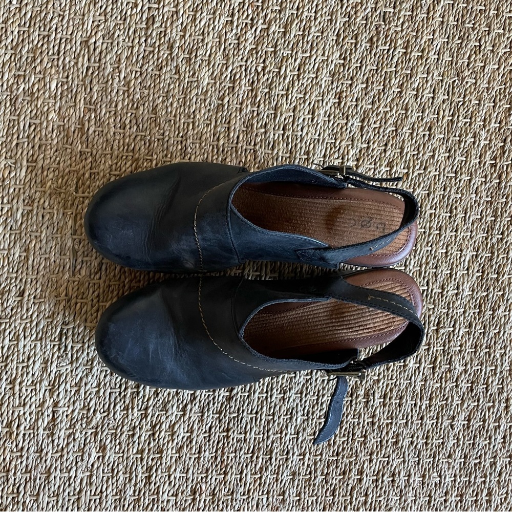 Vintage b.o.c. Platform Clogs